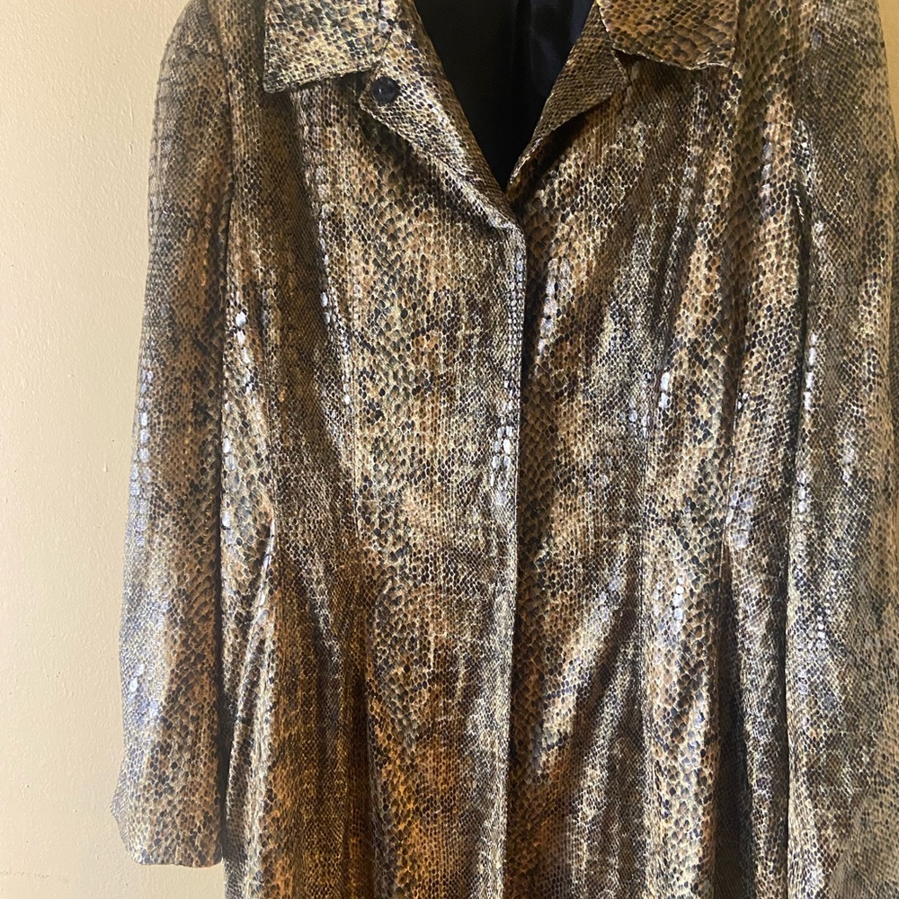 View Jacket - image 5